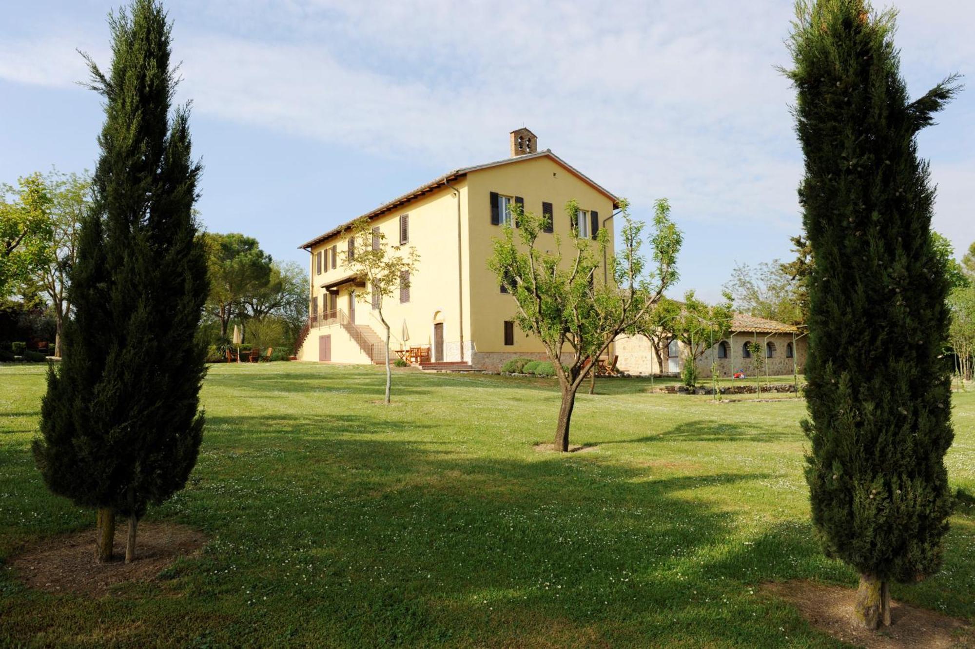 Villa Fattoria Agriturismo Nerbona Casole dʼElsa Exterior foto