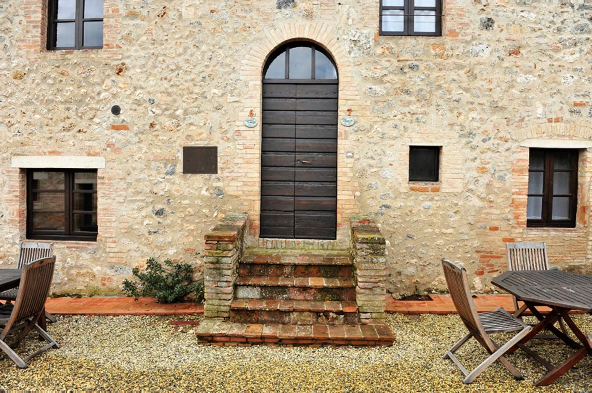 Villa Fattoria Agriturismo Nerbona Casole dʼElsa Exterior foto