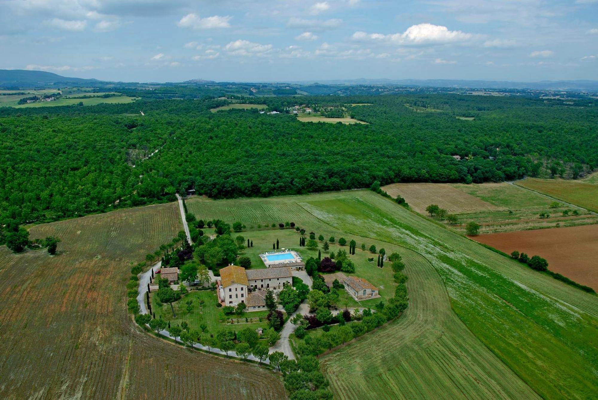 Villa Fattoria Agriturismo Nerbona Casole dʼElsa Exterior foto